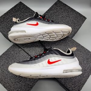 NIKE BIG KID AIR MAX AXIS RUNNING SHOES